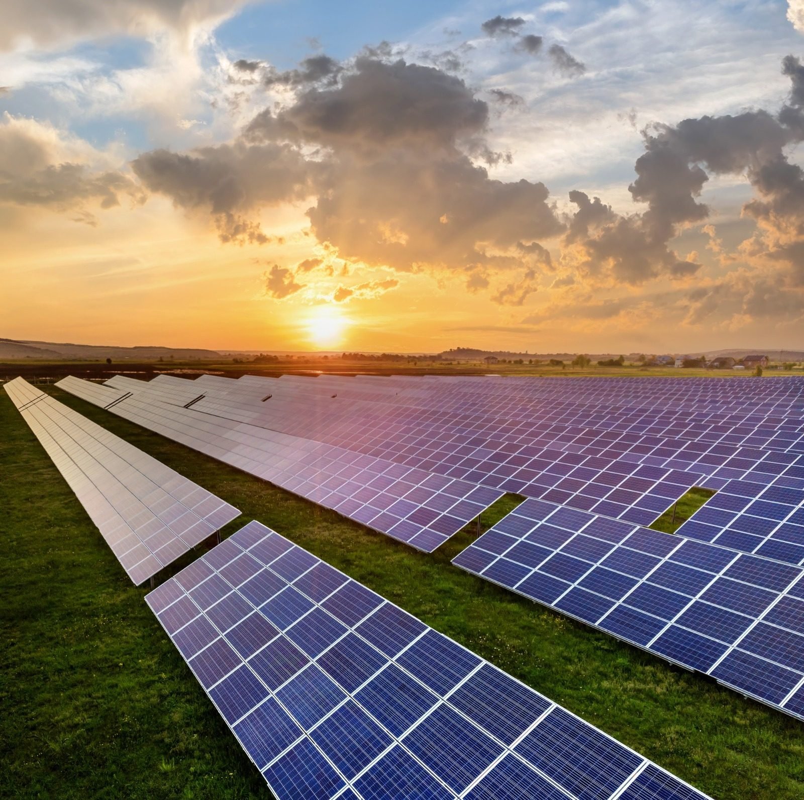 Professional Solar Panel Washing Service in Lahore - Pak Solar Shine